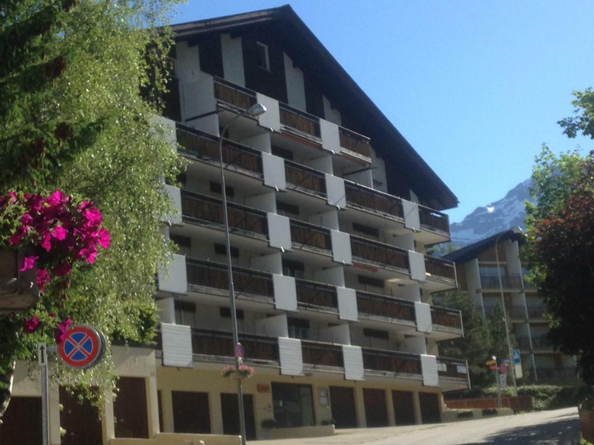 2,5 Pces Accueillant Comme A La Maison Leukerbad Buitenkant foto